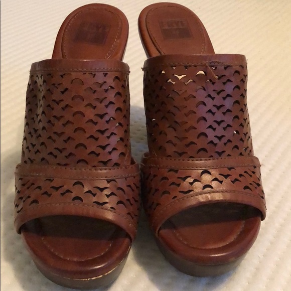 Frye clogs - Picture 1 of 4